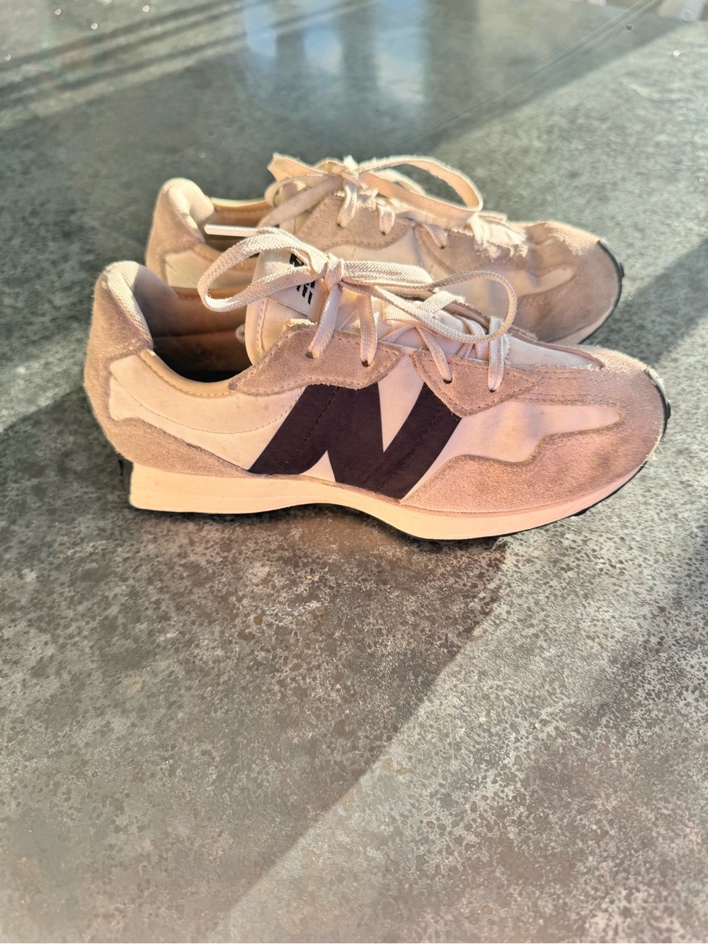 New Balance 327 Kid’s Sneakers